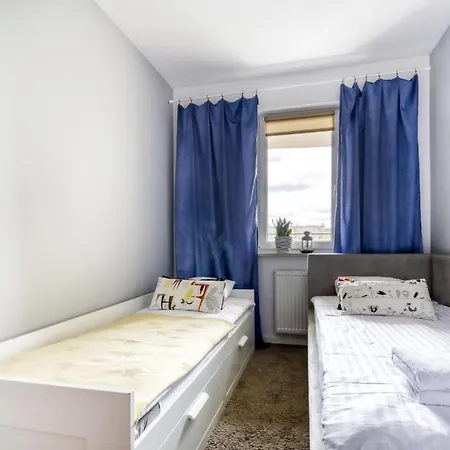 Gama Wyspowa 1 Warsaw