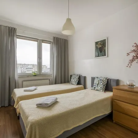 Gama Wyspowa 1 Warsaw